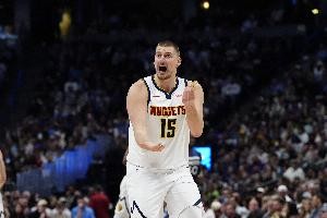 新规约老师第一个赞同！上赛季超远压哨出手TOP10：约老师断档第1