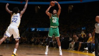 网页版登录入口-家有一老如有一宝！总决赛老处男霍福德决定G1胜负