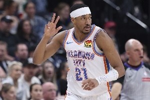 近15年55号秀起点如何？双向最常见 布朗尼拿到441万保障薪水