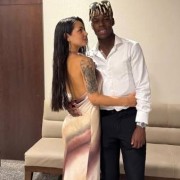 尼科·威廉姆斯女友社媒晒合照：我永远祝你一切顺利