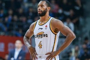 Xingkong Sports-难阻失利！弗格24分钟13中7拿到全队最高20分外加3助3断